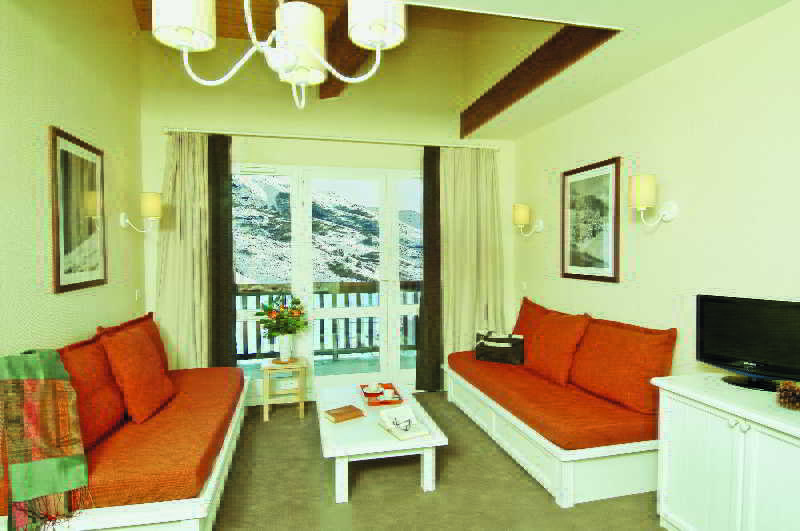 Residence Pierre & Vacances Le Thabor 瓦尔梅尼耶 外观 照片