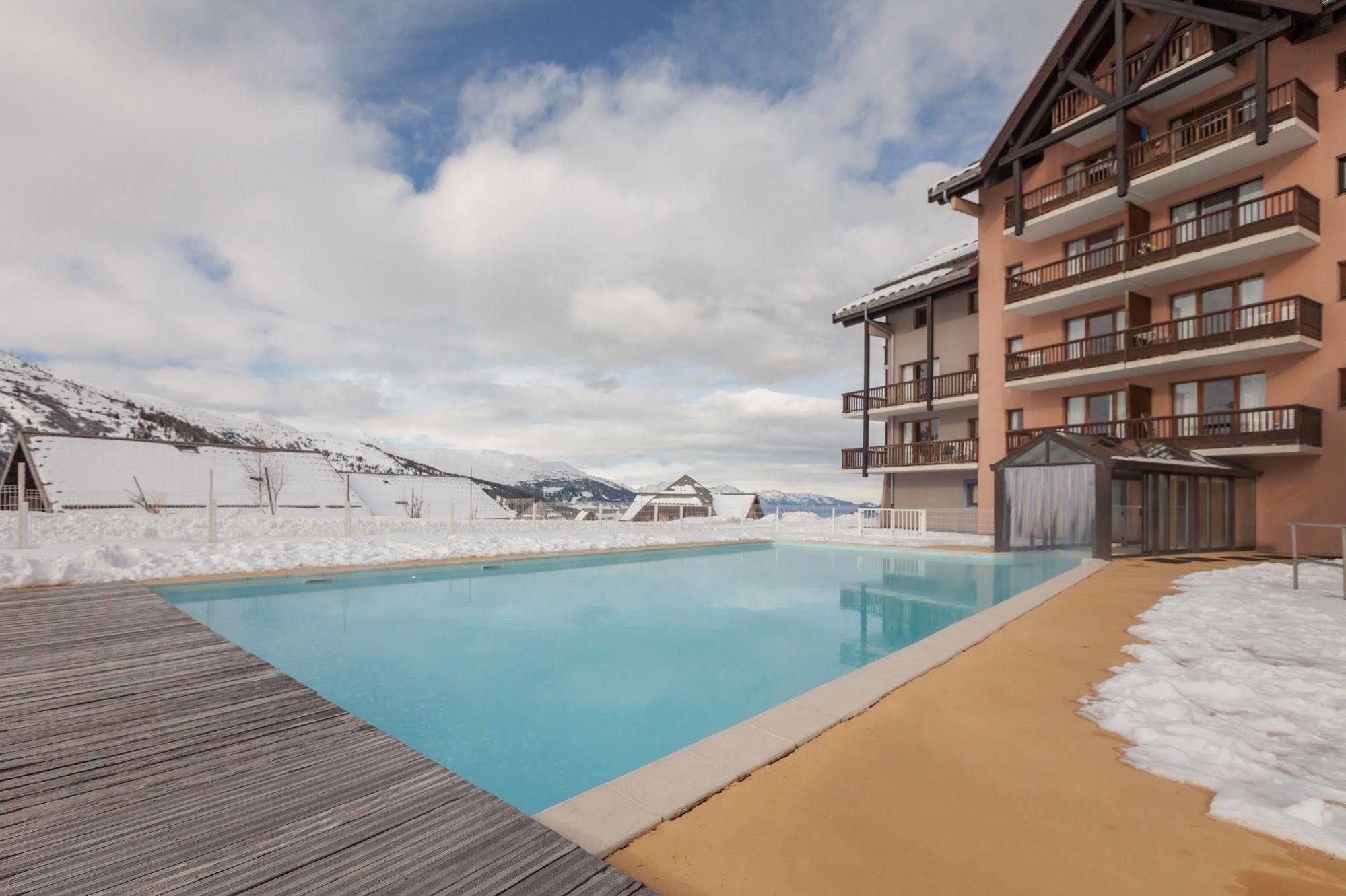 Residence Pierre & Vacances Le Thabor 瓦尔梅尼耶 外观 照片