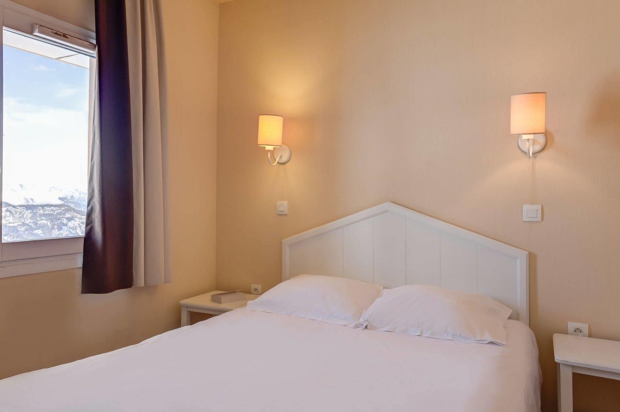 Residence Pierre & Vacances Le Thabor 瓦尔梅尼耶 外观 照片