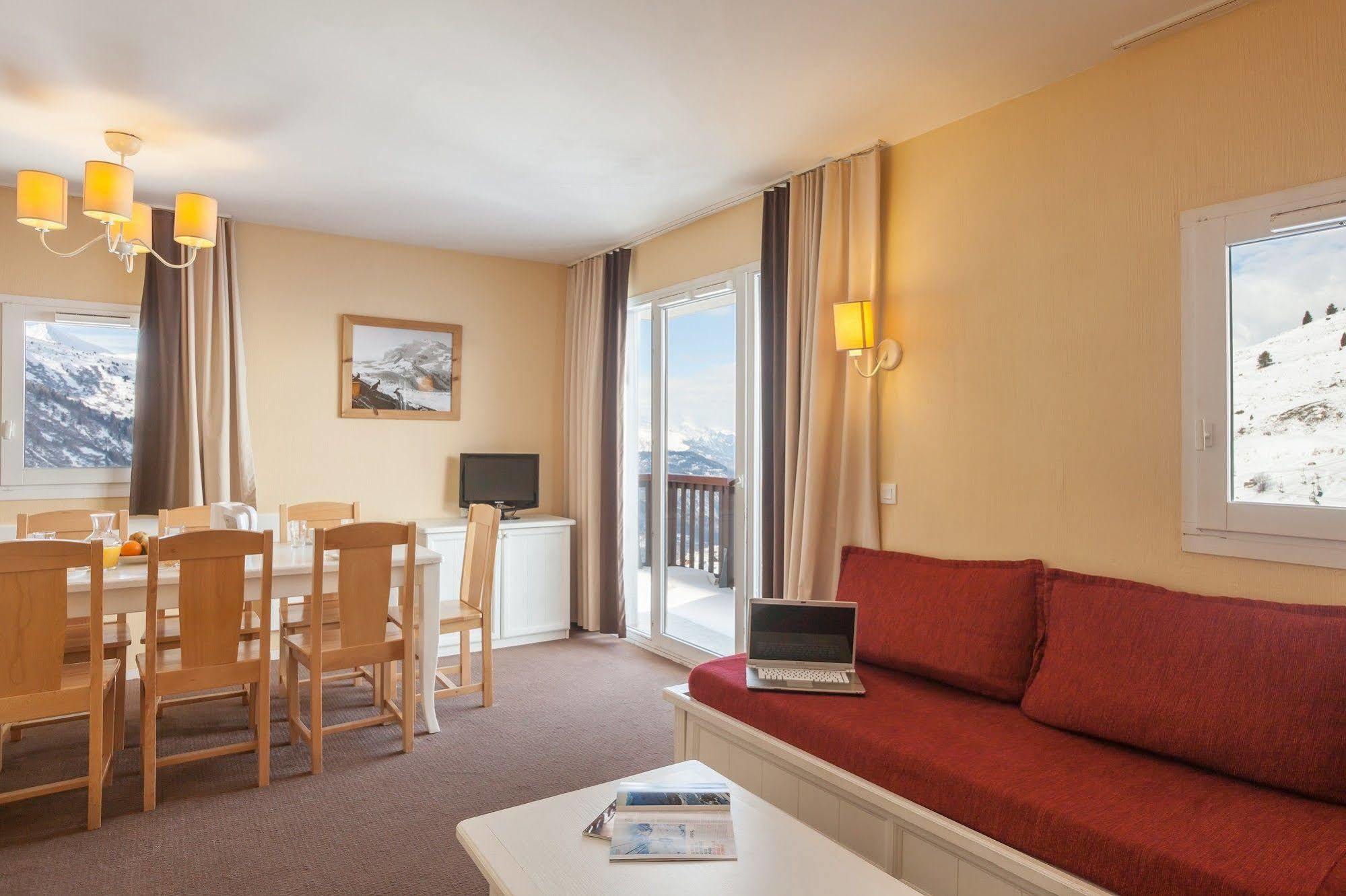 Residence Pierre & Vacances Le Thabor 瓦尔梅尼耶 外观 照片